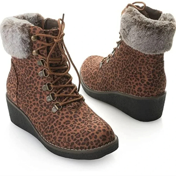 New! Corkys Fox Bay Leopard Ankle Lace Up Wedge Fur Boots 10 - Picture 1 of 3